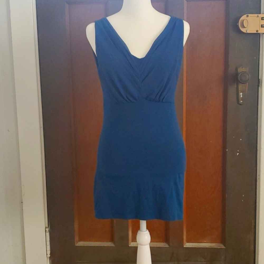 Express dark teal tank